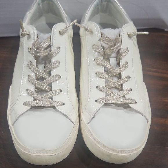 Dolce Vita Shoes - Dolce Vita Shearling White and Silver Sneakers with Classic Lace-Up Design